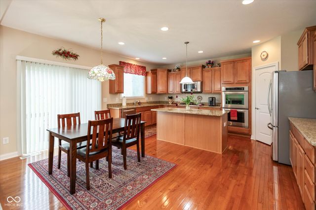 15920 Viking Lair Road, Westfield, IN 46074