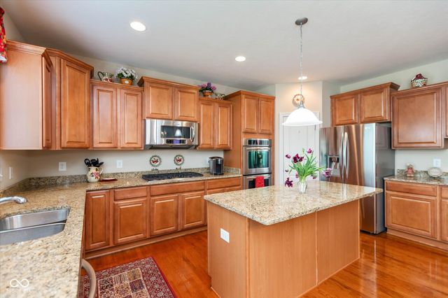 15920 Viking Lair Road, Westfield, IN 46074