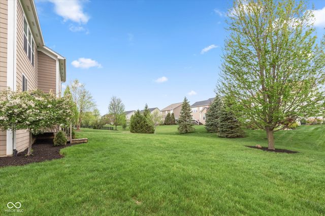15920 Viking Lair Road, Westfield, IN 46074