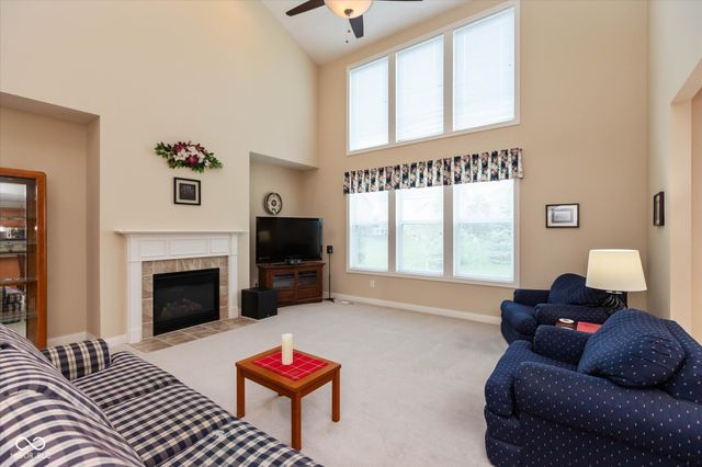 15920 Viking Lair Road, Westfield, IN 46074