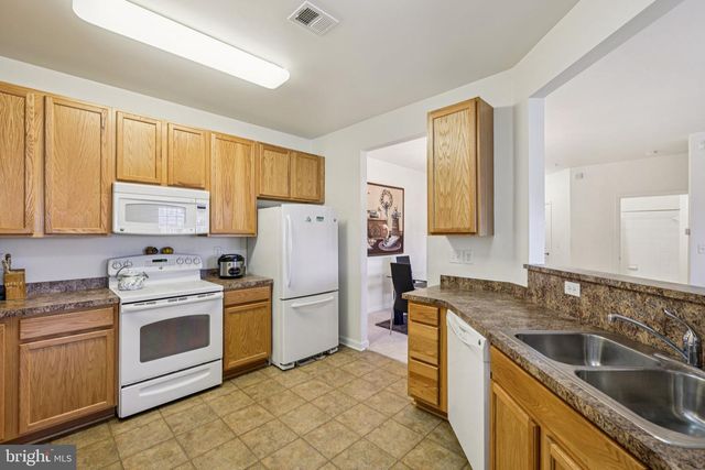 5303 WYNDHOLME CIR #103, Baltimore, MD 21229