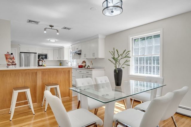 21 Wayland Hills Rd.,, Wayland, MA 01778