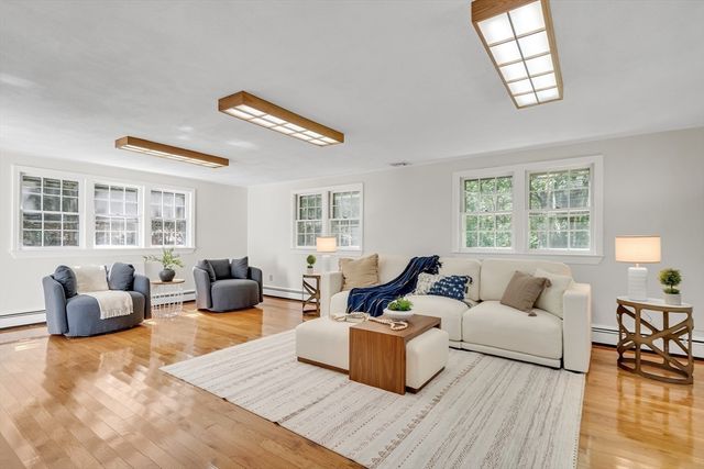 21 Wayland Hills Rd.,, Wayland, MA 01778