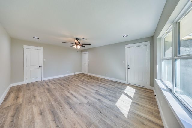 6201 Carew Street, Houston, TX 77074