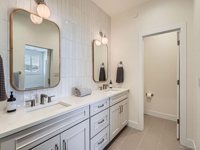 805 Promenade Dr, Superior, CO 80027