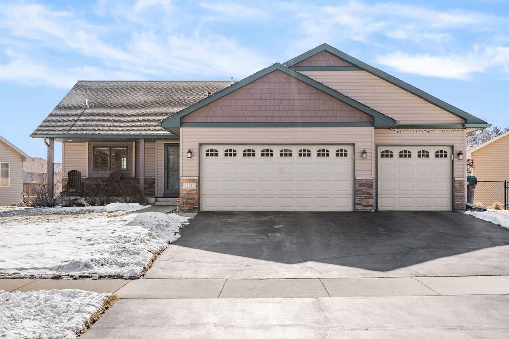 15247 Krypton Terrace NW, Ramsey, MN 55303