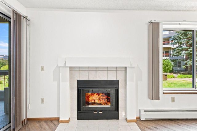 7440 Edinborough Way 4116, Edina, MN 55435