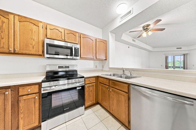 7440 Edinborough Way 4116, Edina, MN 55435