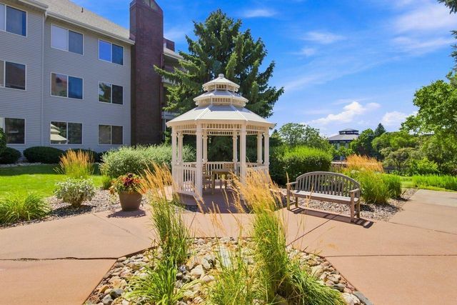 7440 Edinborough Way 4116, Edina, MN 55435