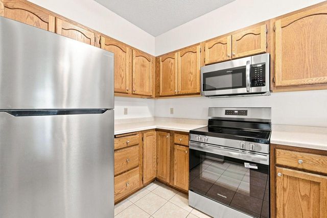 7440 Edinborough Way 4116, Edina, MN 55435