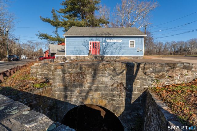 51 Mill Road, Guilford, CT 06437