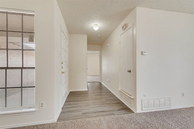 215 Silver Creek Drive, Duncanville, TX 75137