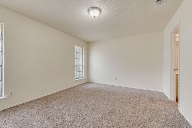215 Silver Creek Drive, Duncanville, TX 75137