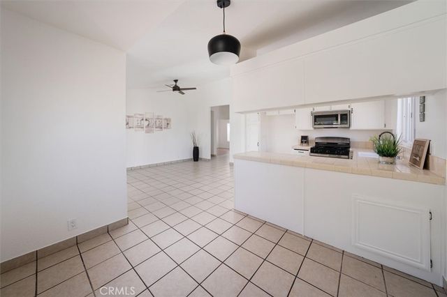 44632 17th W, Lancaster, CA 93534