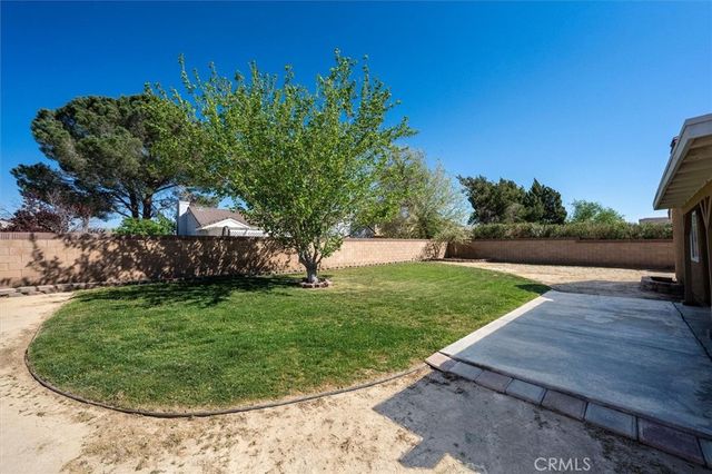 44632 17th W, Lancaster, CA 93534