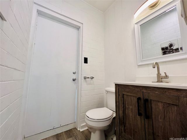 1225 Rycroft Street, Honolulu, HI 96814