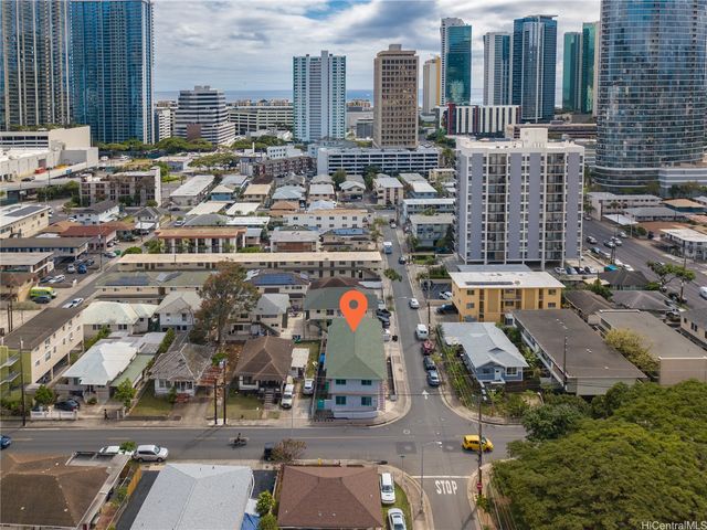 1225 Rycroft Street, Honolulu, HI 96814