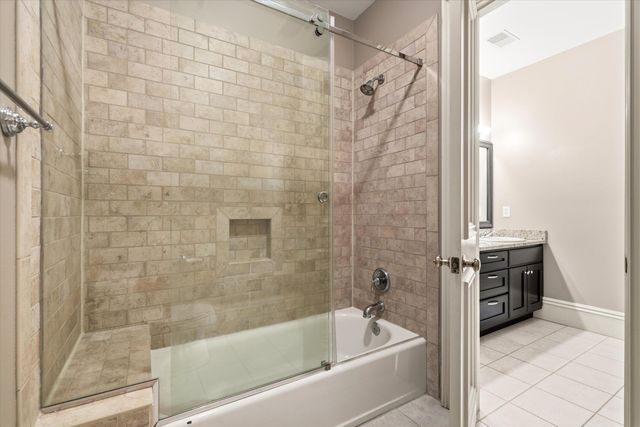 5122 Old Washington Course, Hollywood, SC 29449