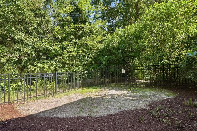 5122 Old Washington Course, Hollywood, SC 29449