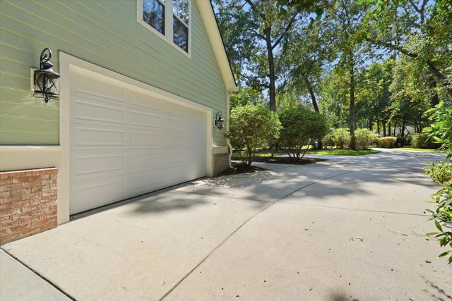 5122 Old Washington Course, Hollywood, SC 29449