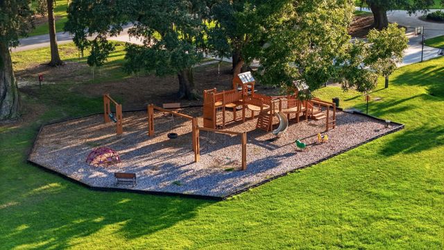 5122 Old Washington Course, Hollywood, SC 29449