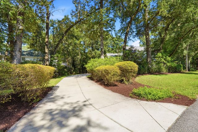 5122 Old Washington Course, Hollywood, SC 29449