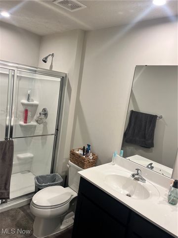 158 River Run Drive, Elyria, OH 44035