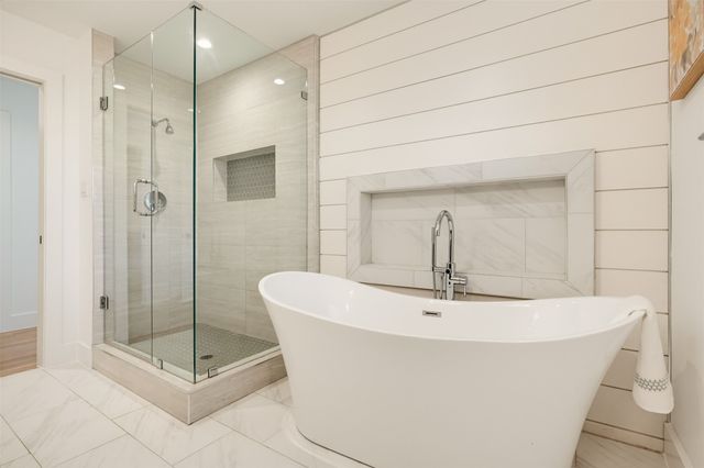 6331 Linden Lane, Dallas, TX 75230