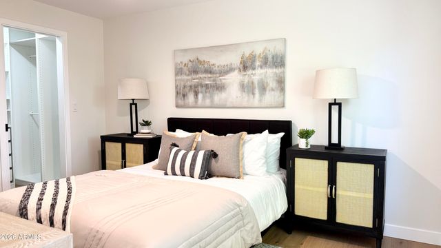3737 E KAREN Drive, Phoenix, AZ 85032