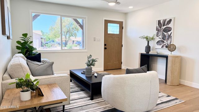 3737 E KAREN Drive, Phoenix, AZ 85032