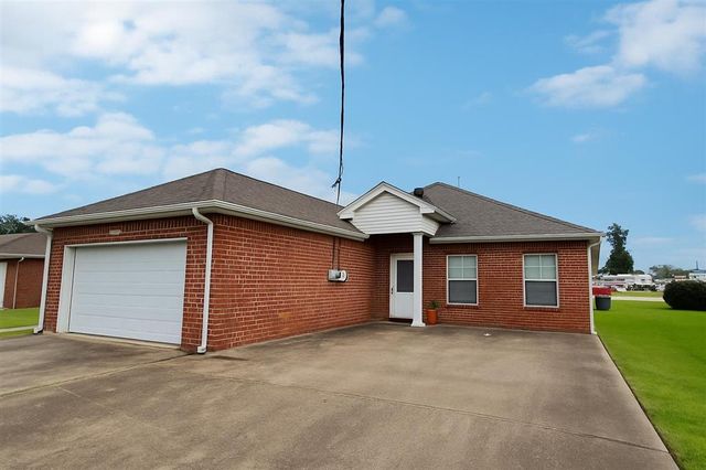 1825 E Prien Lake Rd Road, Lake Charles, LA 70601