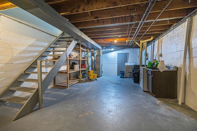 4217 PINE Avenue, Erie, PA 16504