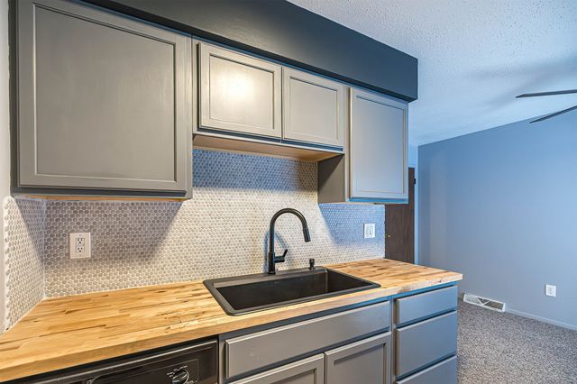 4217 PINE Avenue, Erie, PA 16504