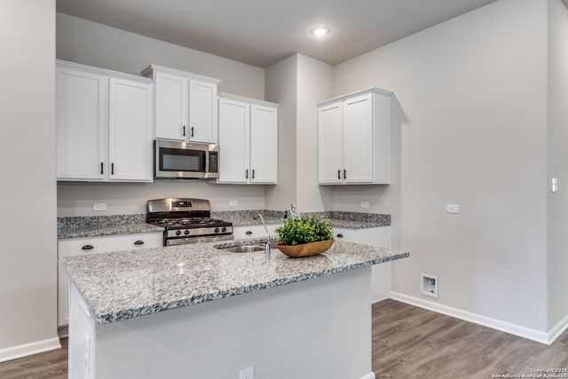 7237 Yucca, San Antonio, TX 78253