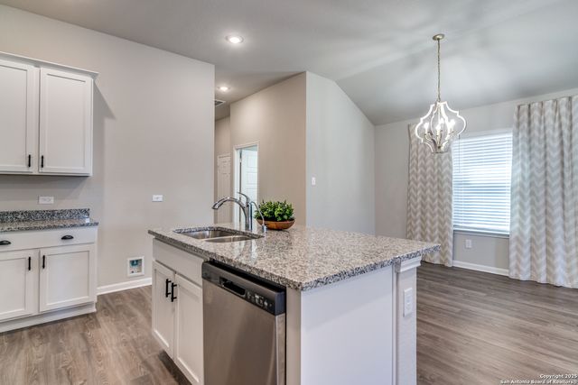 7237 Yucca, San Antonio, TX 78253