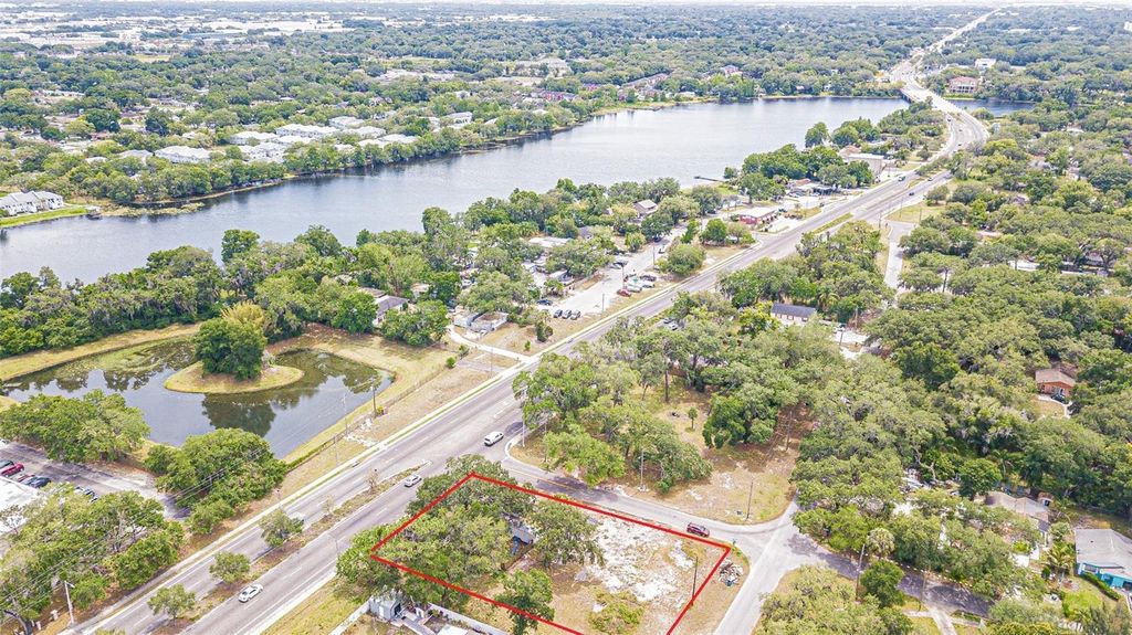 7502 N 40TH STREET, Tampa, FL 33604