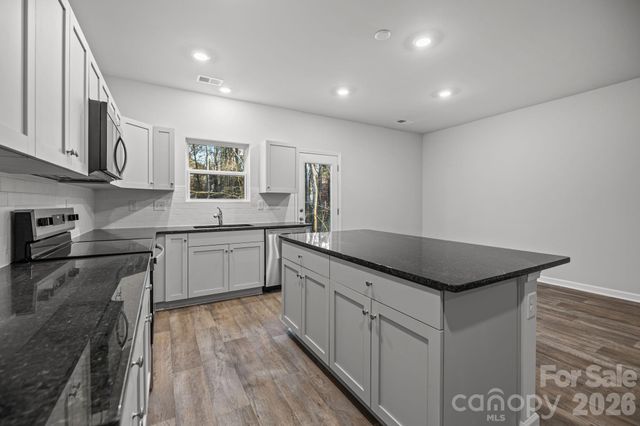 4552 Green Drake Drive, Charlotte, NC 28269