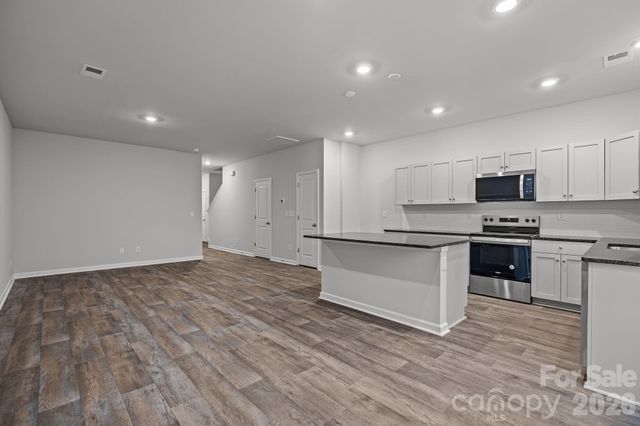 4552 Green Drake Drive, Charlotte, NC 28269