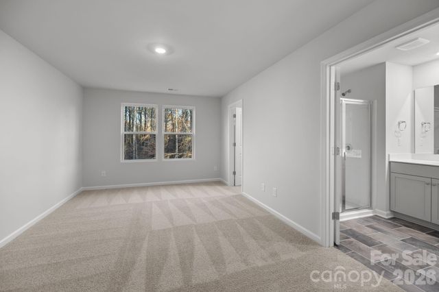 4552 Green Drake Drive, Charlotte, NC 28269