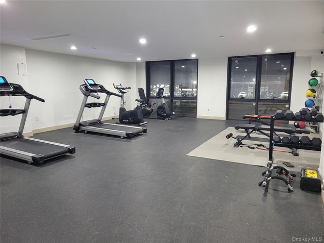 70-65 Queens Boulevard 3L, Woodside, NY 11377