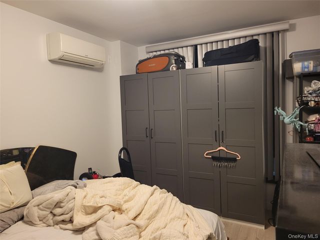 70-65 Queens Boulevard 3L, Woodside, NY 11377