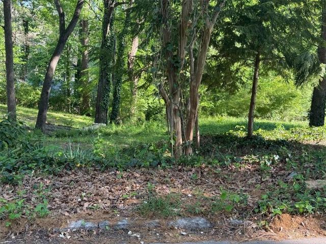 2420 Claude Street, Atlanta, GA 30318