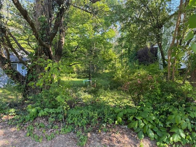 2420 Claude Street, Atlanta, GA 30318