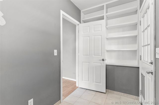 8205 S Birch Avenue, Broken Arrow, OK 74011