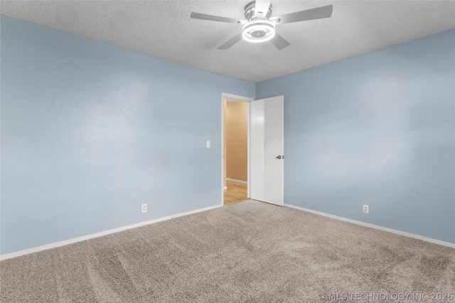 8205 S Birch Avenue, Broken Arrow, OK 74011