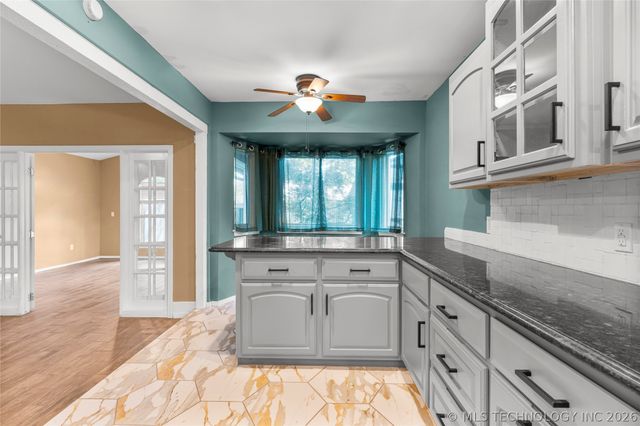 8205 S Birch Avenue, Broken Arrow, OK 74011