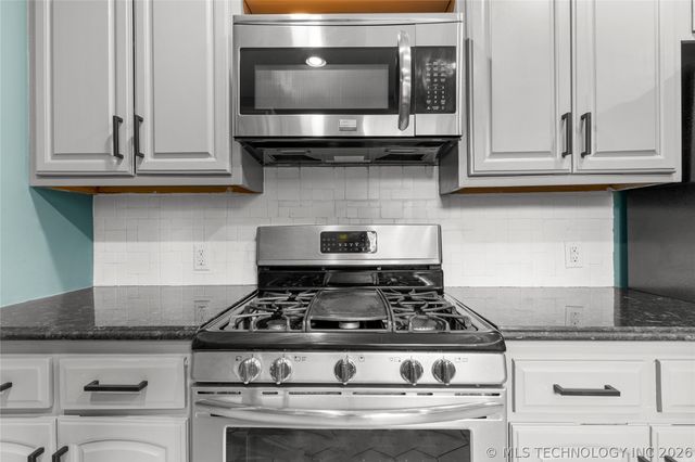 8205 S Birch Avenue, Broken Arrow, OK 74011