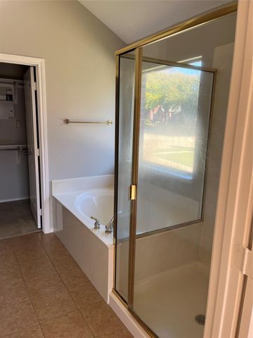 5721 Bandera Drive, The Colony, TX 75056