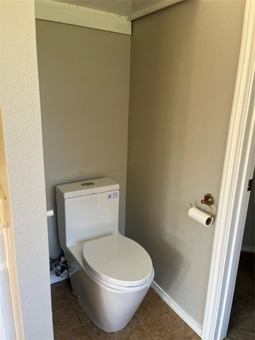 5721 Bandera Drive, The Colony, TX 75056