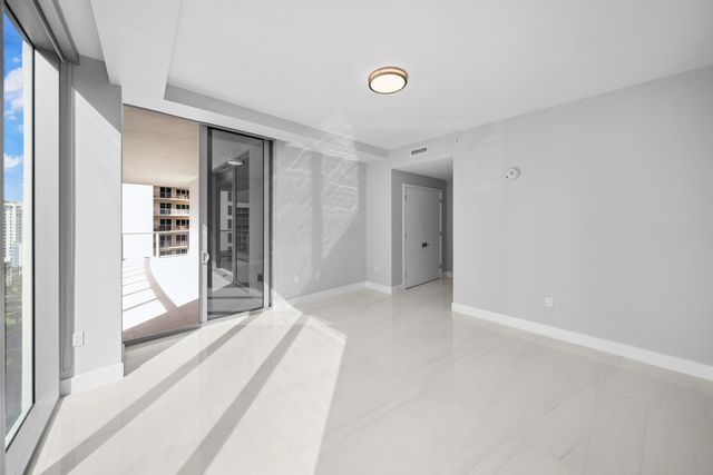 3100 N Ocean Drive H-1708, Singer Island, FL 33404